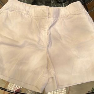 Ann Taylor size 4 white shorts cotton and  spandex
